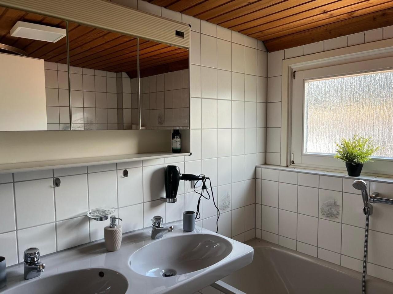Ferienwohnung Am Wiesenrain بيرسبرون المظهر الخارجي الصورة